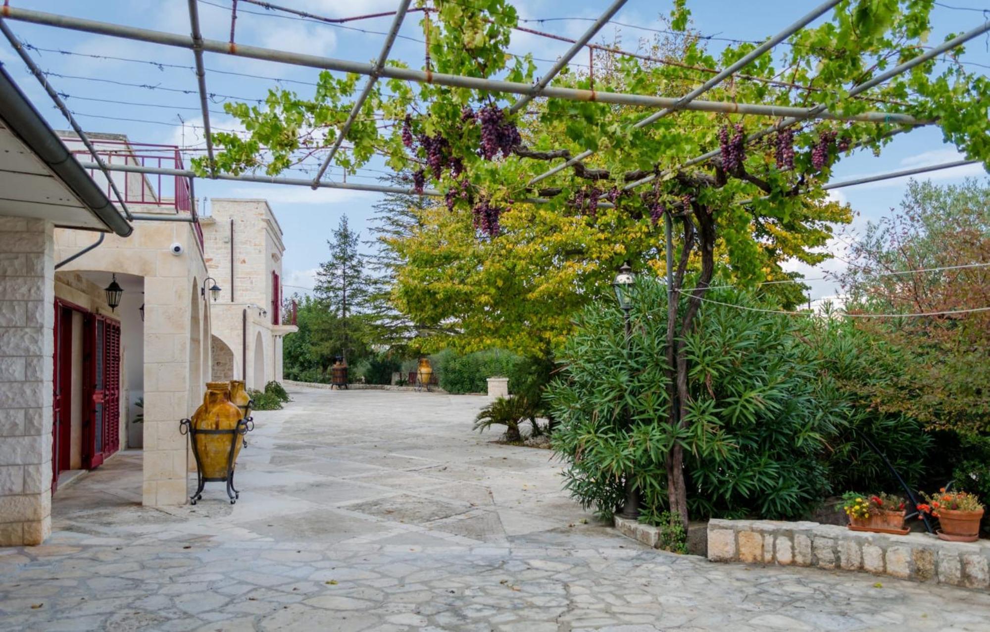 Masseria Trulli Bruni Locorotondo Exterior foto
